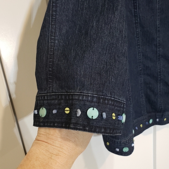 Alfred Dunner Denim Shacket Button Down Size 18 Shirt Jacket Butterflies Embroid - Picture 7 of 11